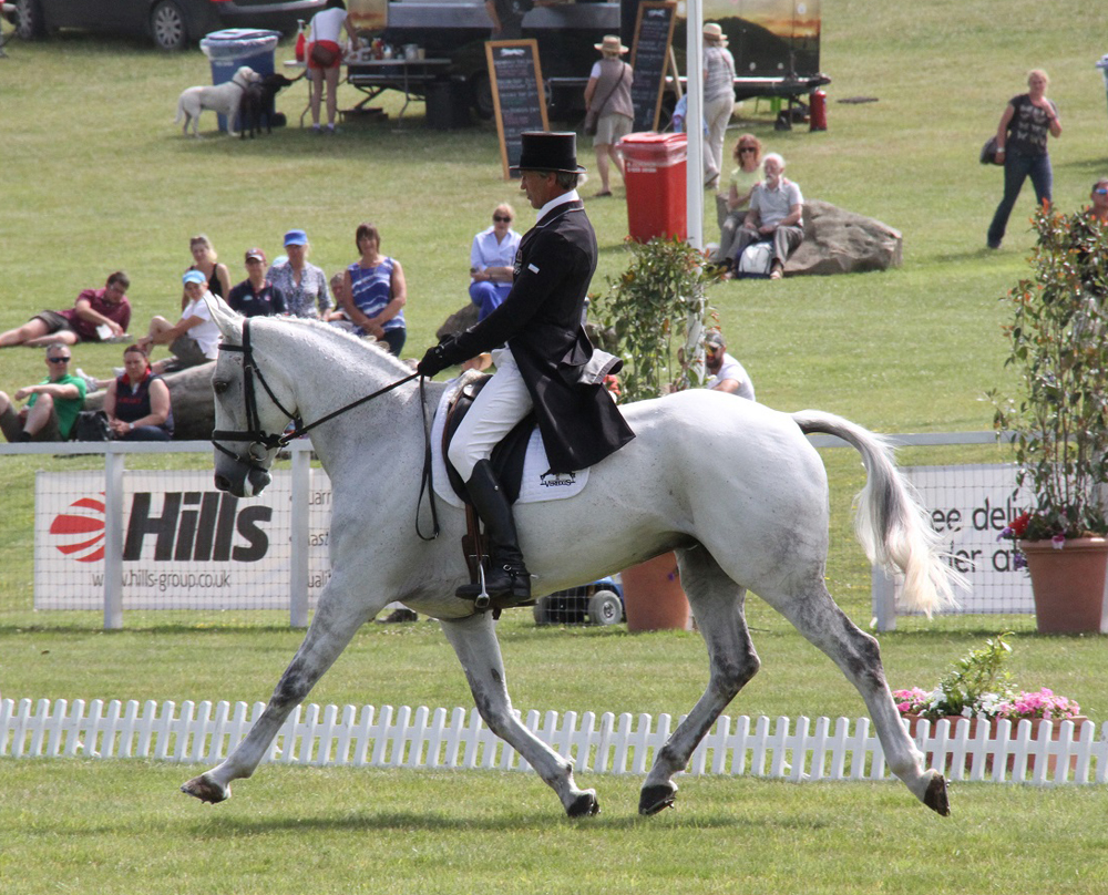 Andrew Nicholson & Avebury (Photo: Katy Vincent)