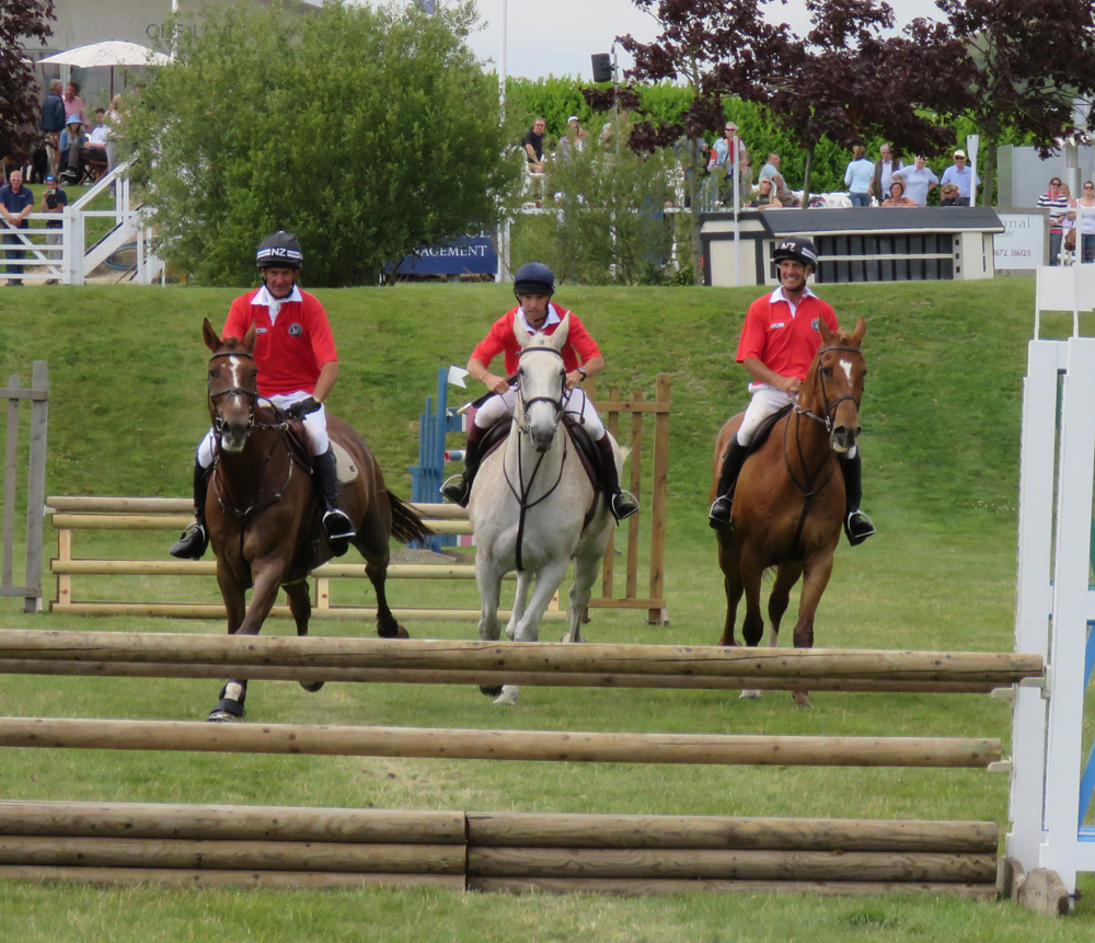 Eventers make a successful handover