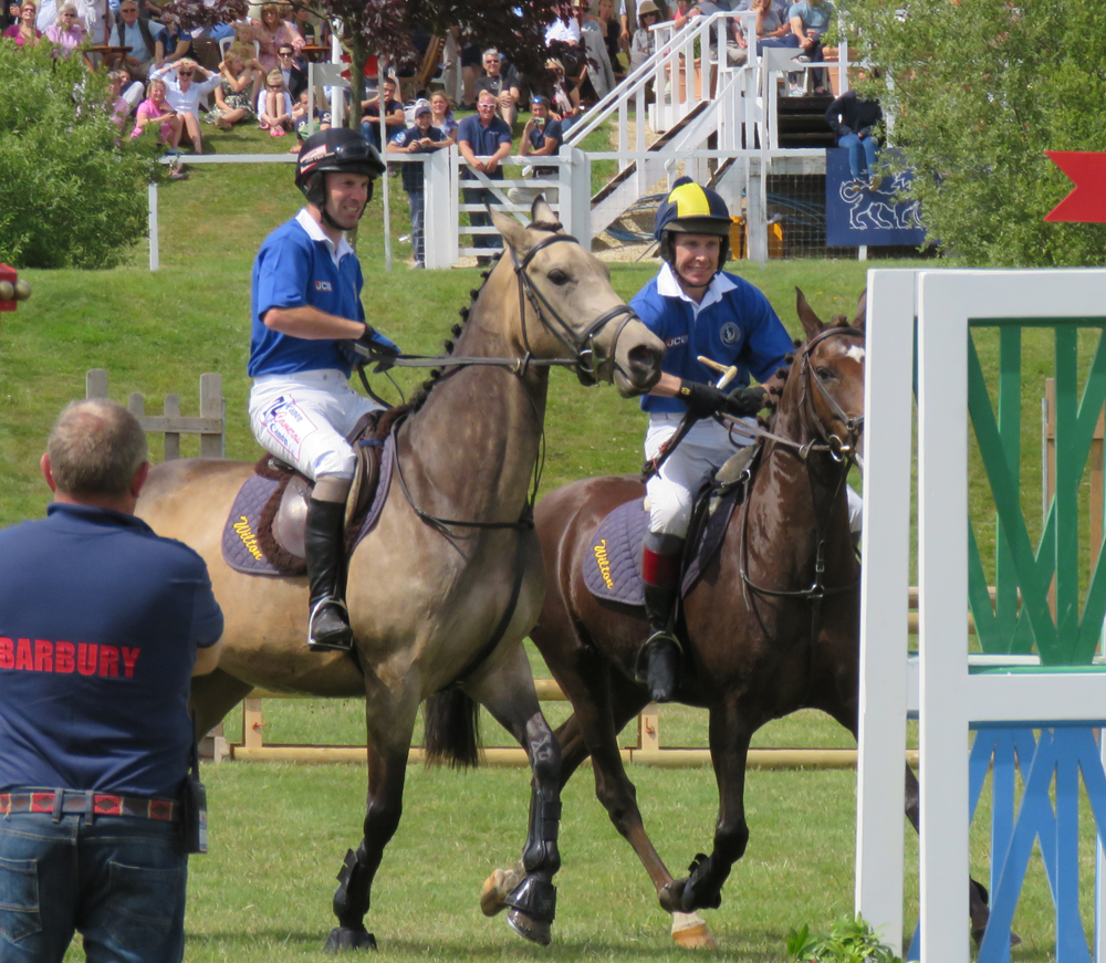 Was that a handover ...?