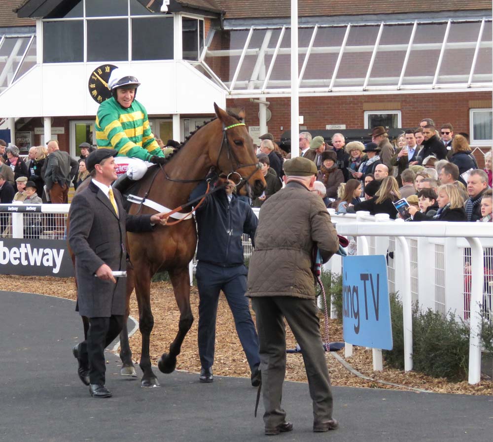 Champ & Barry Geraghty going to post for the 2018 Challow Hurdle